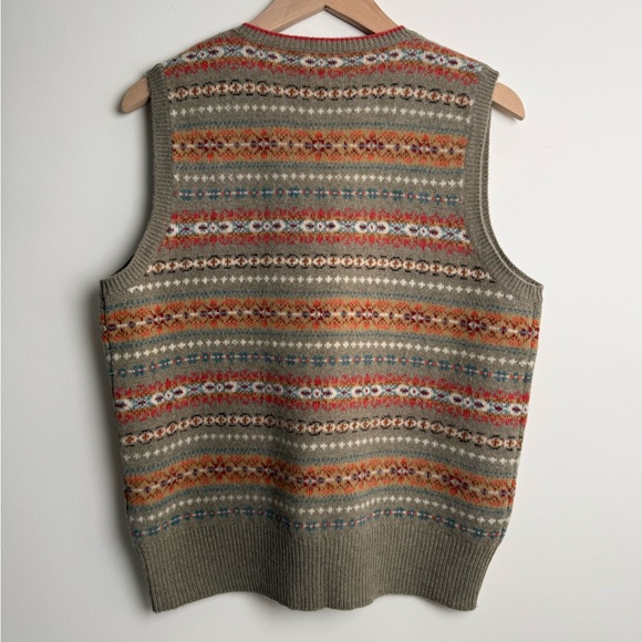 Ralph Lauren Men's V-Neck Sweater Vest - Picture 5 of 8